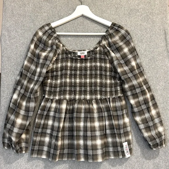 NEW Tommy Jeans | Smocked Peplum Long Sleeve Women Top Med Plaid Olive - Picture 2 of 13